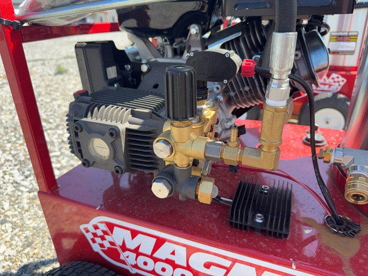 #3-•-unused-magnum-4000-series-hot-water-pressure-washer-262938-inv#53778-image-7