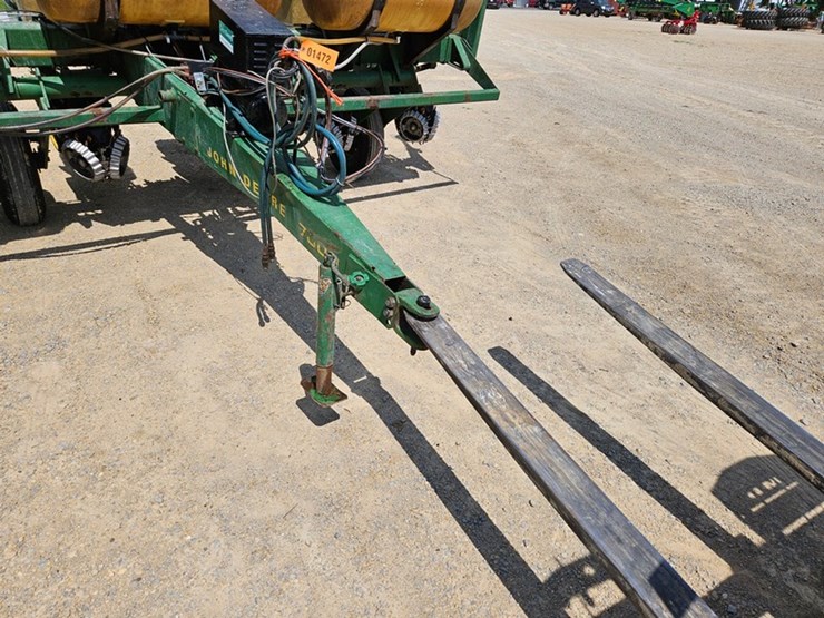 john-deere-7000-image-9