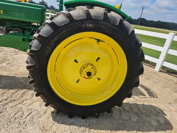 john-deere-b-image-47