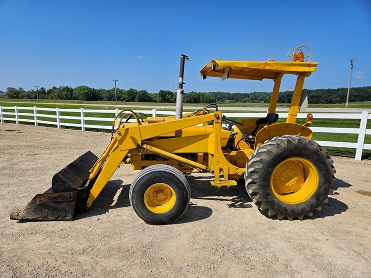 john-deere-301-image-2