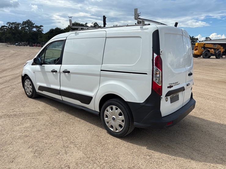 2021-ford-transit-connect-image-4