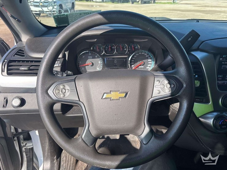 2019-chevrolet-tahoe-image-8