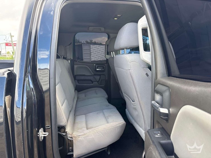 2016-chevrolet-silverado-1500-image-35