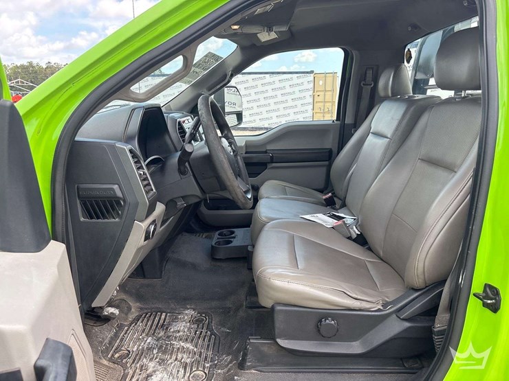 2019-ford-f550-image-14