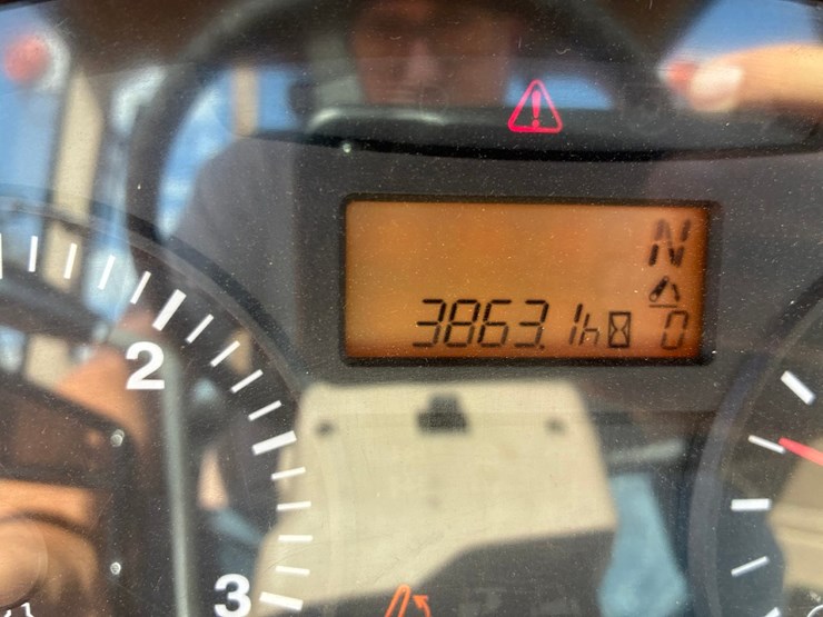 kubota-m135xdtc-image-18