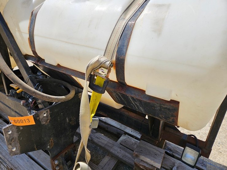 #13-•-pair-250-gallon-saddle-tanks-image-15