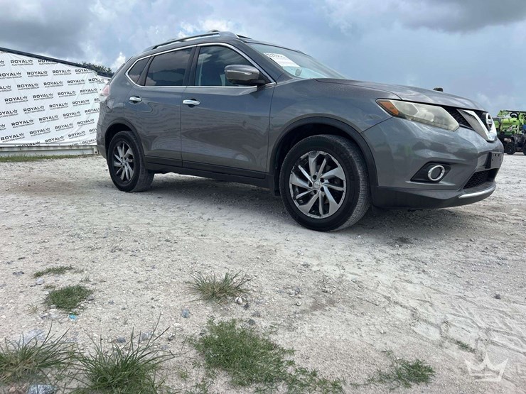 2014-nissan-rogue-image-2
