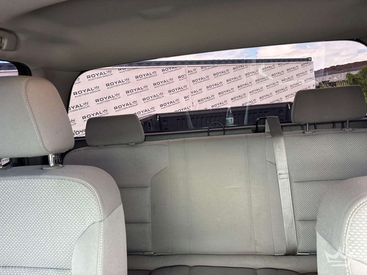 2016-chevrolet-silverado-1500-image-44