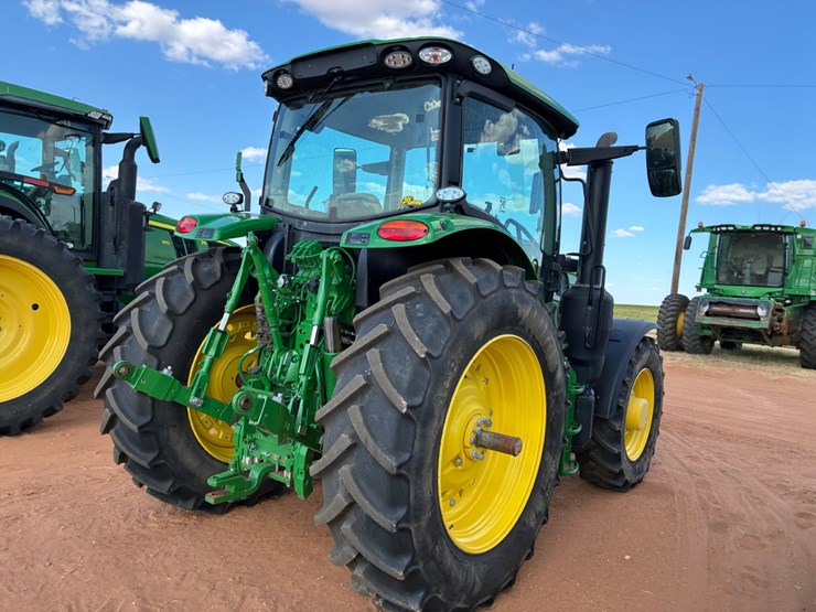 #207611-•-john-deere-6r155-tractor-image-3