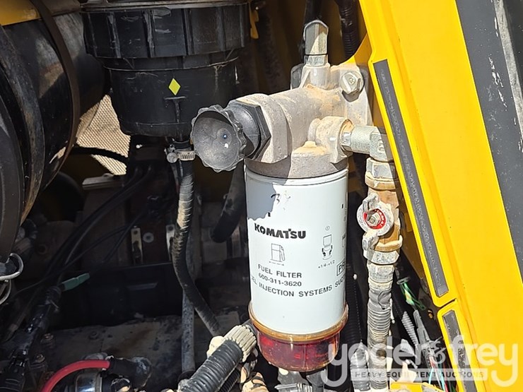 2018-komatsu-d61exi-24-image-43