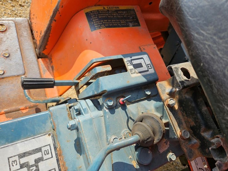 kubota-b8200-image-39