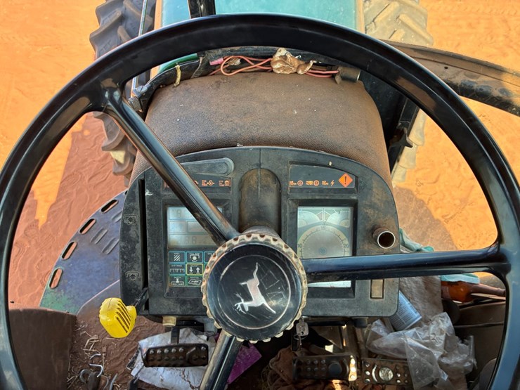 #t10033-•-john-deere-4960-tractor-image-15