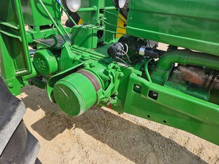 john-deere-b-image-18