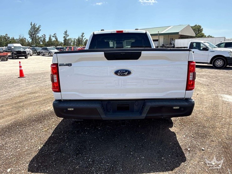 2021-ford-f150-image-12