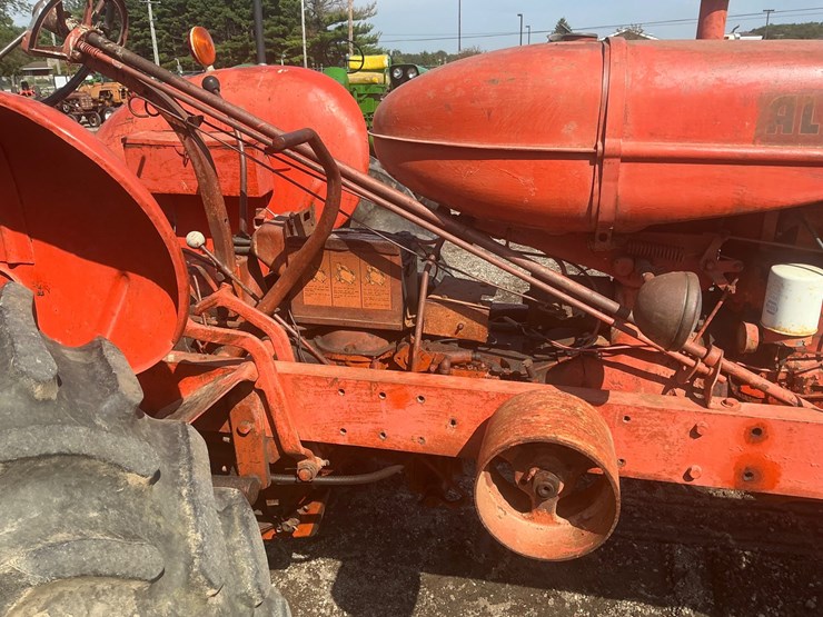 1957-allis-chalmers-wd45-image-19