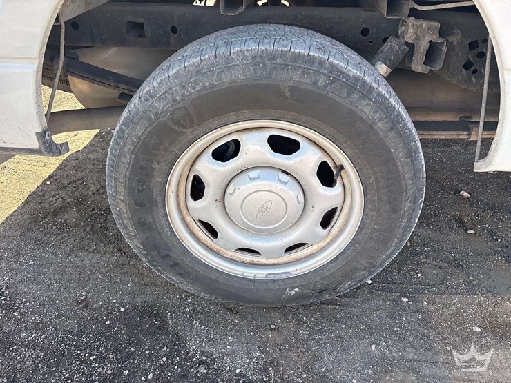2013-ford-f150-image-18