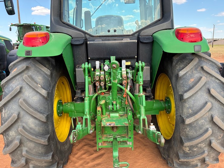 2010-john-deere-6430-image-5