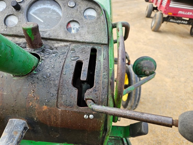 john-deere-4020-image-30