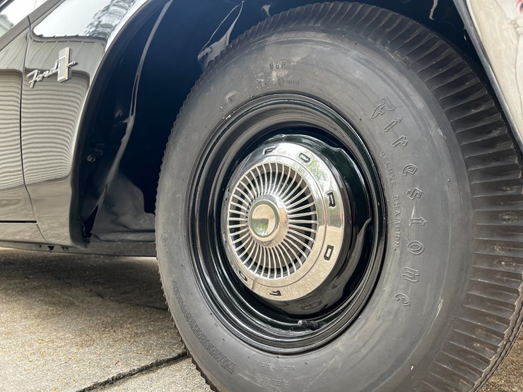 1963-ford-300-image-24