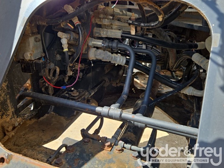komatsu-wa150-6-image-23