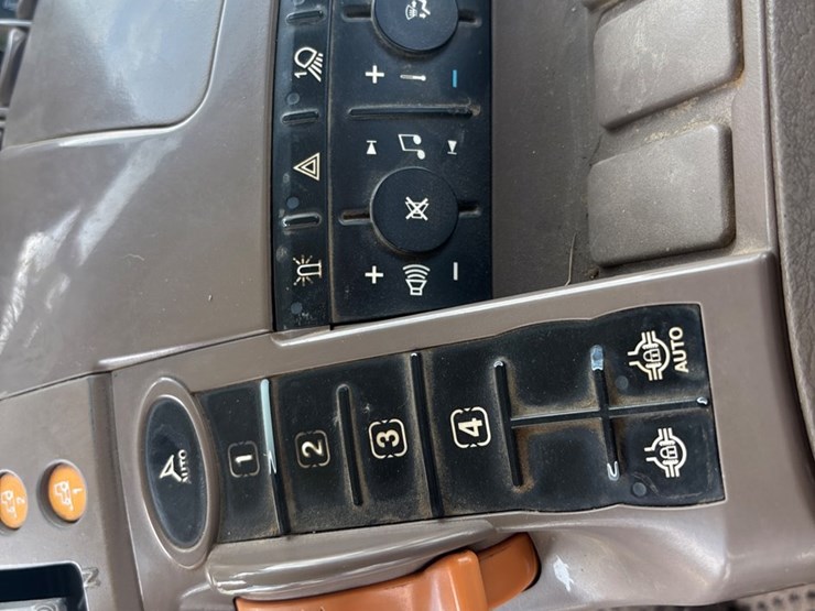 2019-john-deere-9570r-image-47