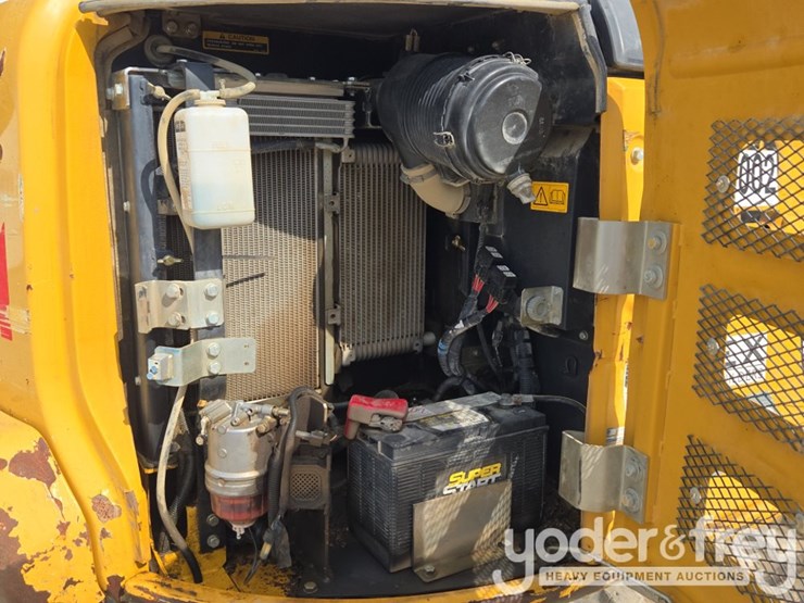 deere-60g-image-31