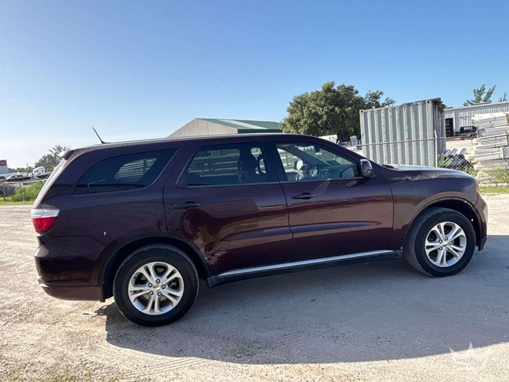 2012-dodge-durango-image-3