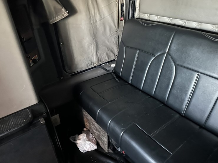 2006-kenworth-t600b-image-55