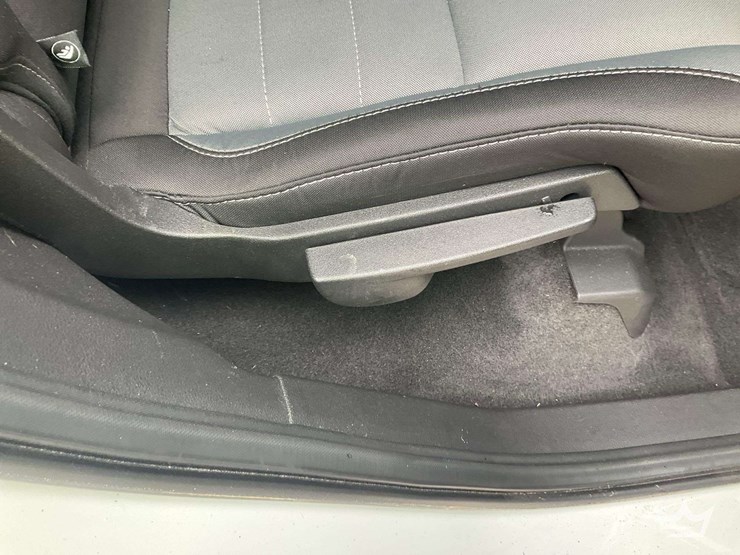 2013-ford-escape-image-21
