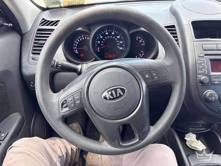 2013-kia-soul-image-13