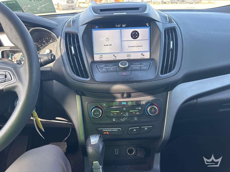 2017-ford-escape-image-16