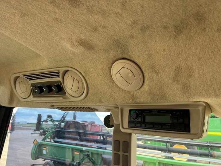 2022-john-deere-5100e-image-20
