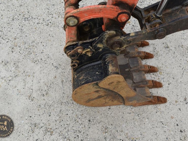 2020-kubota-kx71-3-image-25