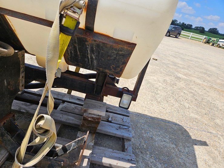 #13-•-pair-250-gallon-saddle-tanks-image-13
