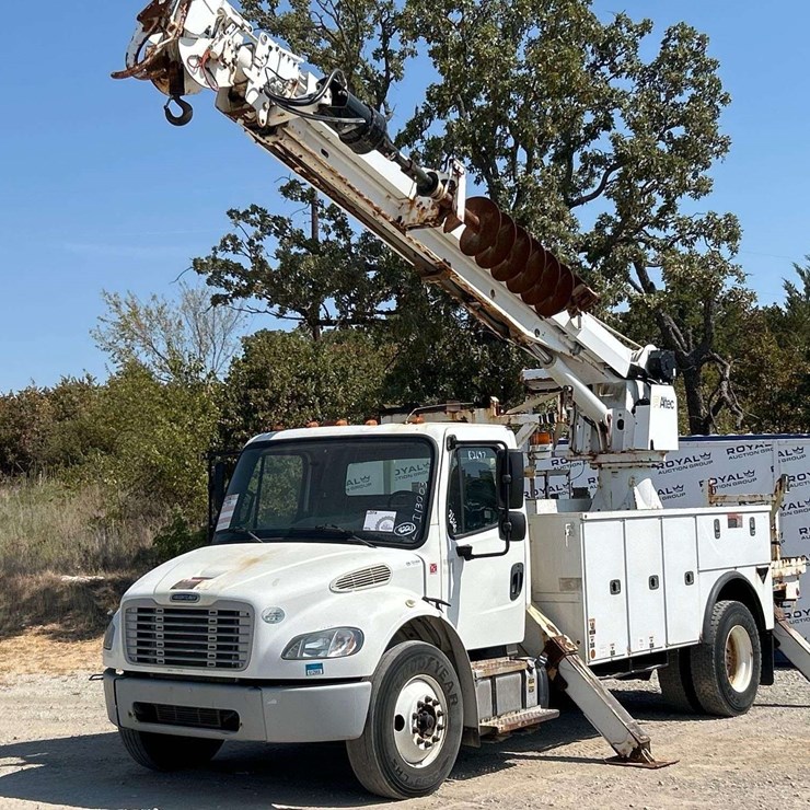 2016 FREIGHTLINER M2 106