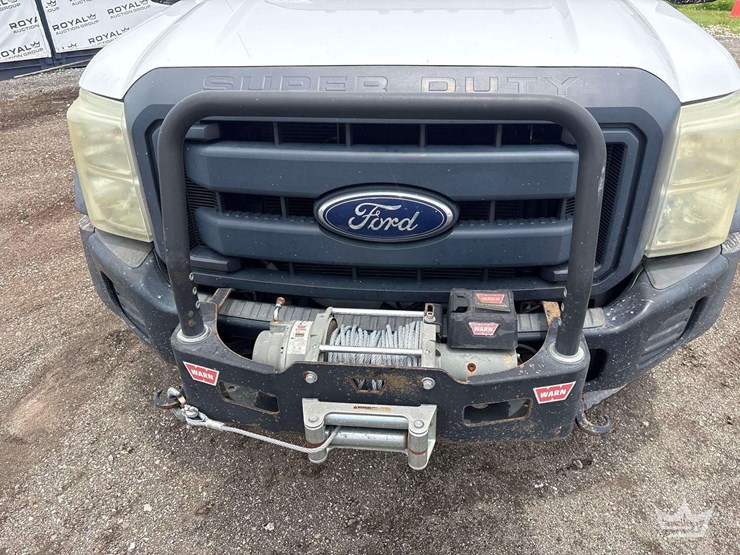 2016-utility-flatbed-image-17