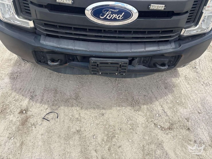 2017-ford-f550-image-22