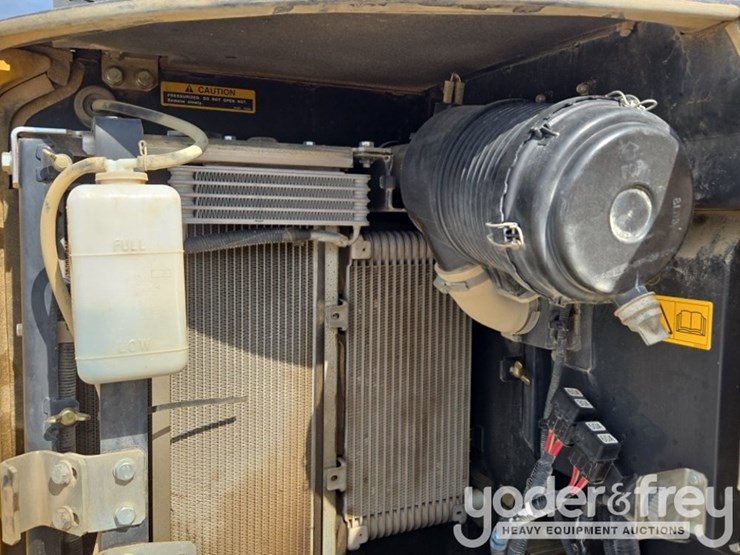 deere-60g-image-32