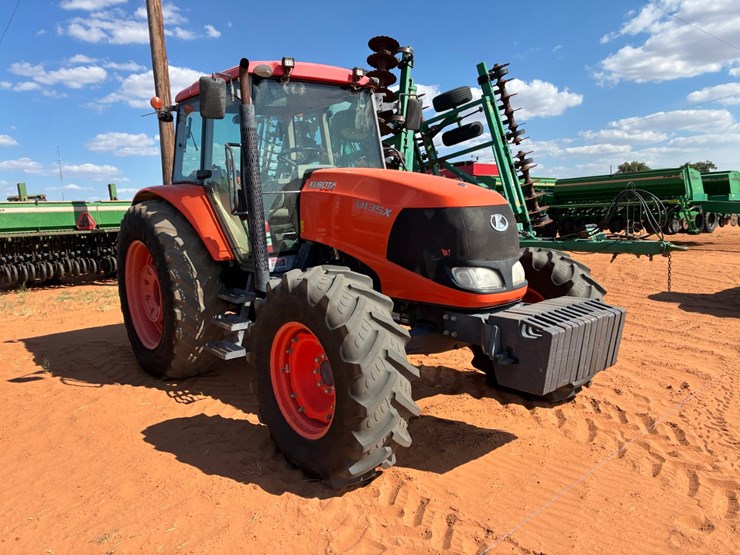kubota-m135xdtc-image-2