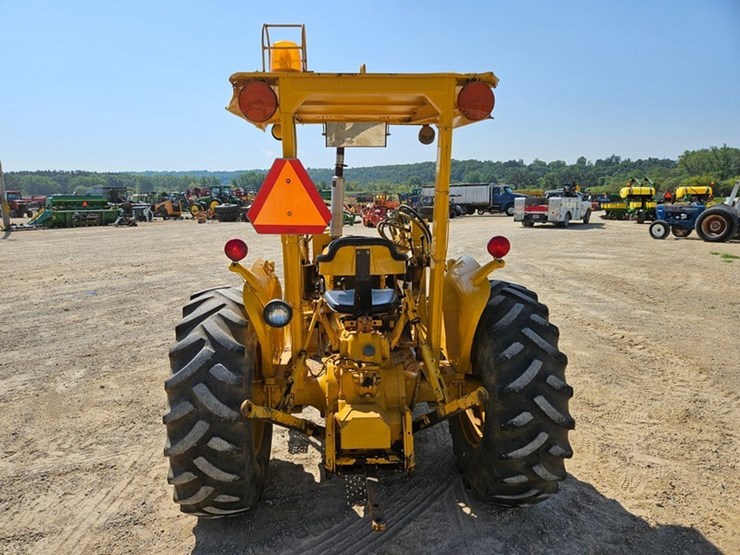 john-deere-301-image-4