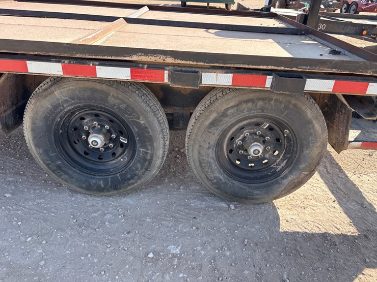 2018-sage-oil-vac-12’-x-88”-t/a-bumper-pull-lube-trailer-image-5