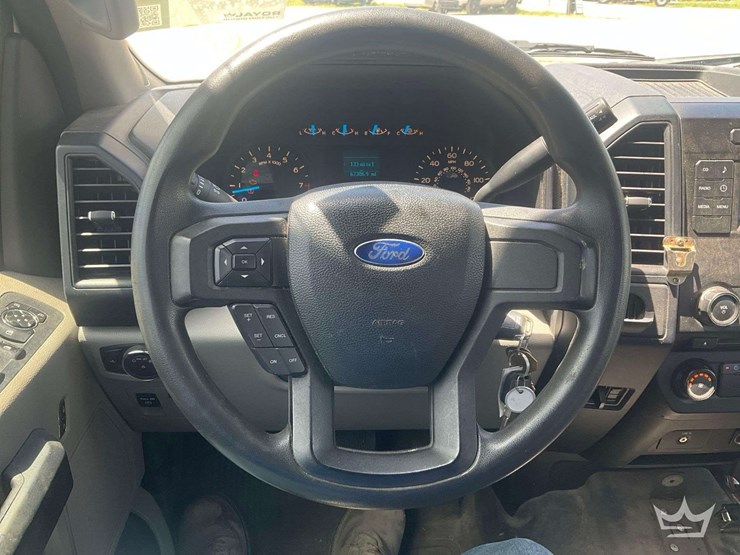 2016-ford-f150-image-14