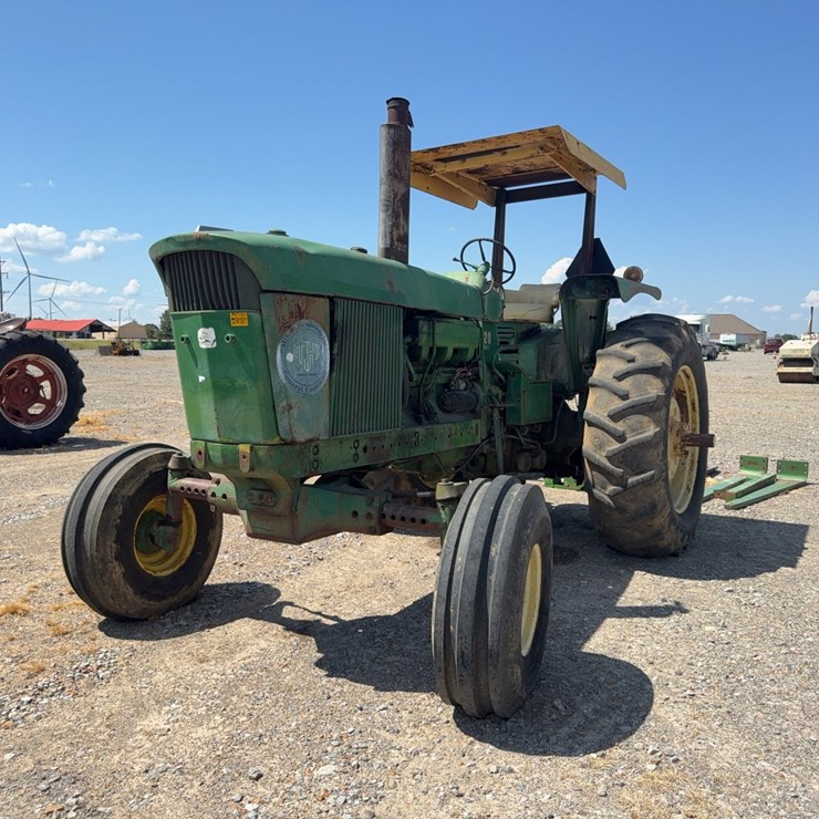 1972 JOHN DEERE 4620
