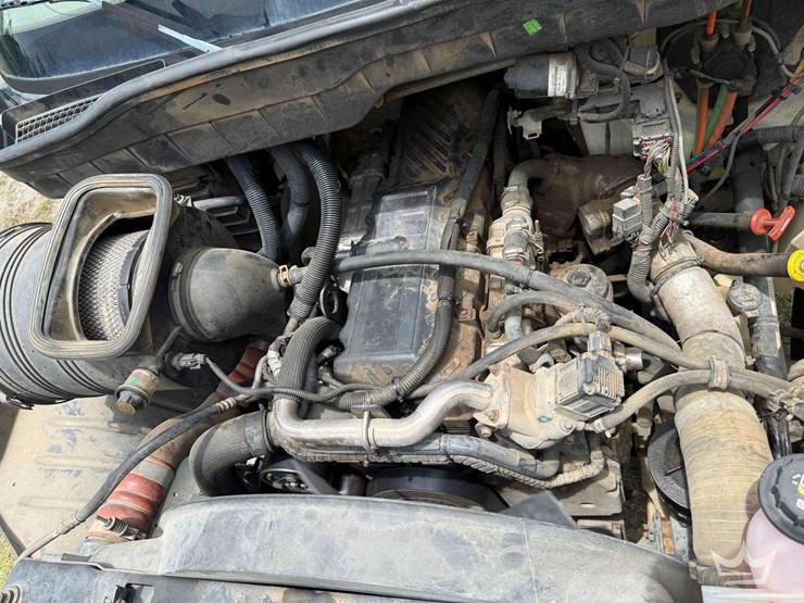 2009-international-durastar-4400-image-14