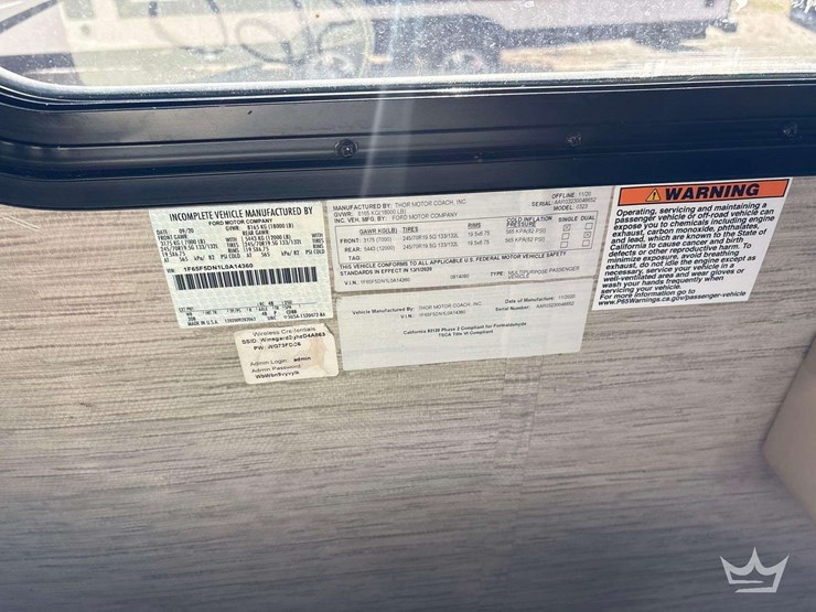2020-ford-f53-thor-ace-32.3-33.5ft-class-a-motorhome-image-6