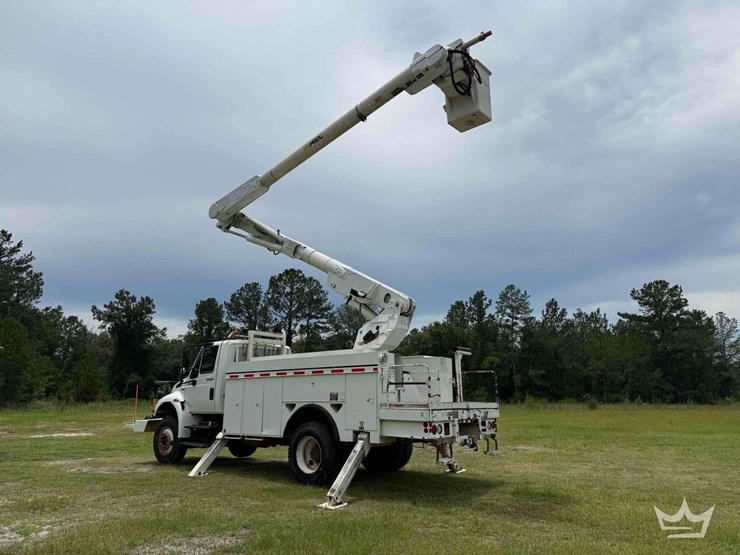 2009-international-durastar-4400-image-6