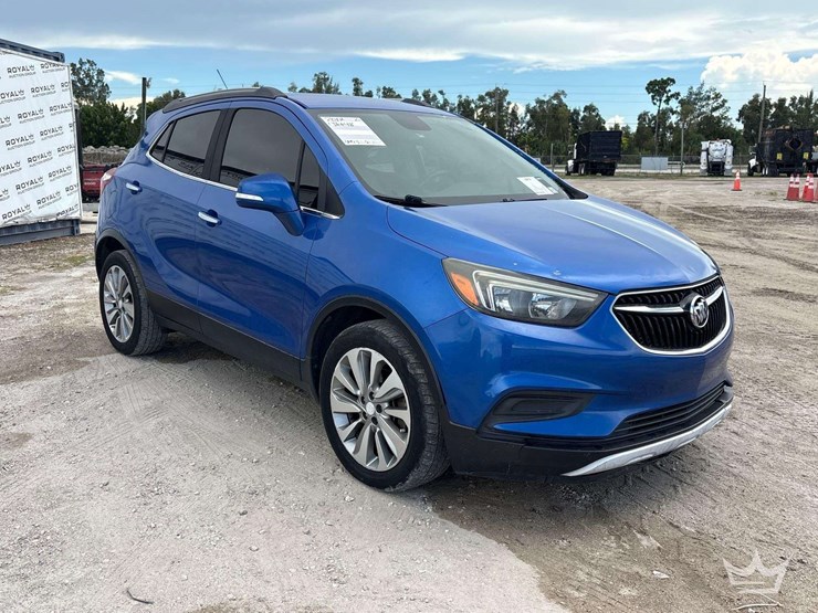 2017-buick-encore-image-2