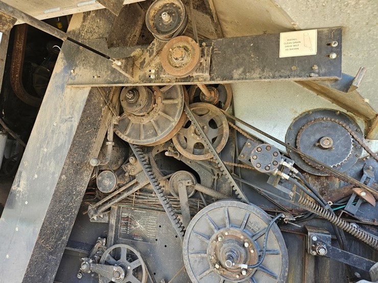 gleaner-r60-image-23