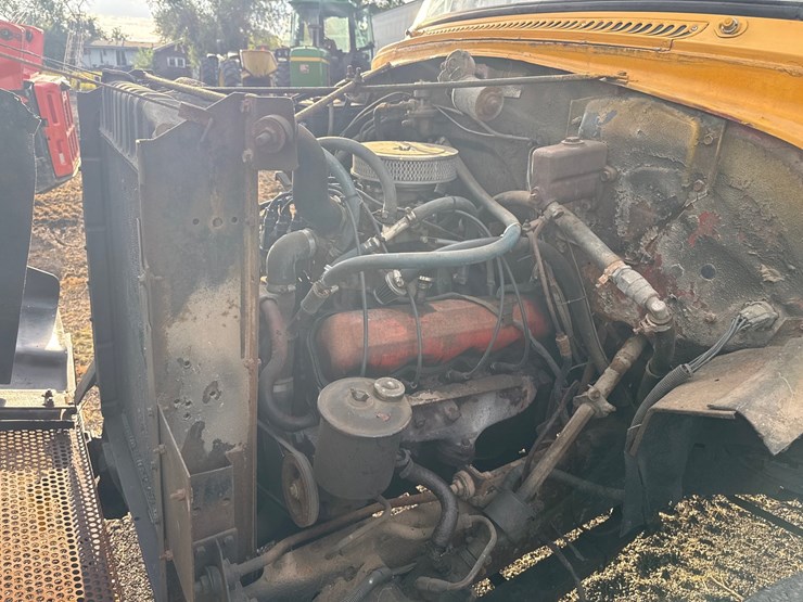 #760-•-1972-international-harvester-custom-truck-image-9