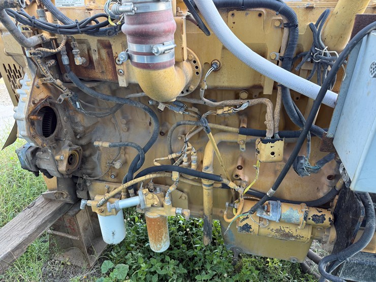 caterpillar-c15-image-6